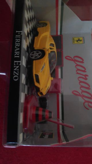 Ferrari Enzo 1:43 BBurago