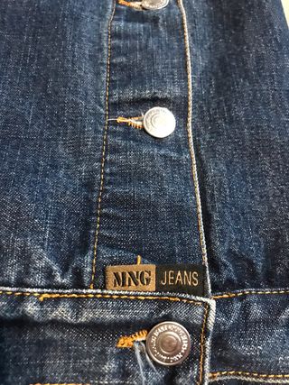 Cazadora vaquera azul en muy buen estado