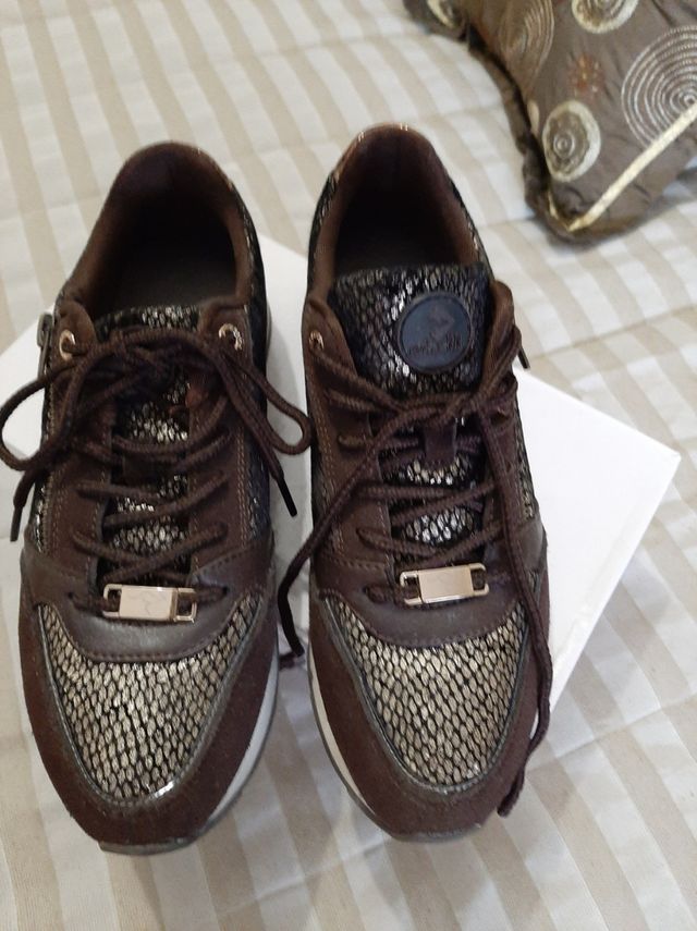 Sapatilhas tamanho 39