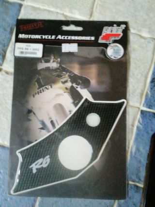 Yamaha R6