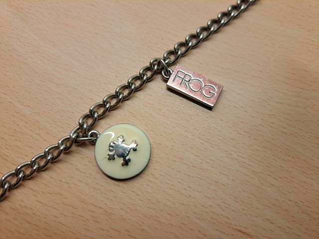 Collana Crazy Frog con medagliette