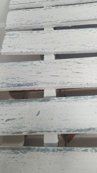 Mesa plegable de madera y metal