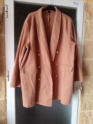 Americana Camel talla 4 XL curve 