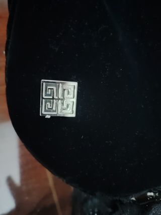 Bolso neceser givenchy 