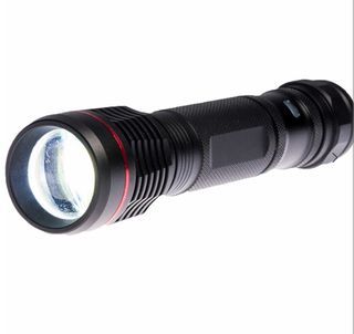 Torcia ricaricabile a led USB nuova 