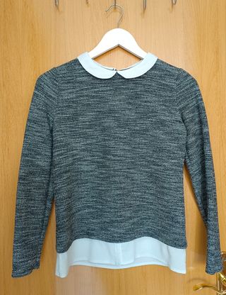 Jersey gris con cuello de Naf Naf.