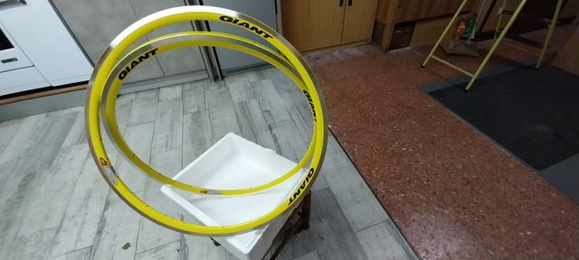 LLANTAS FIR AMARILLAS