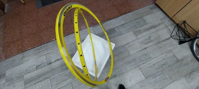 LLANTAS FIR AMARILLAS