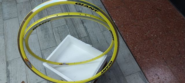 LLANTAS FIR AMARILLAS