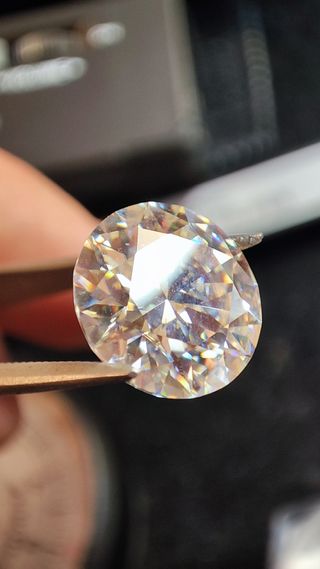 Diamante talla brillante 0'66ct