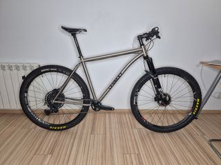 Bici de montaña titanio Lynskey MT 29