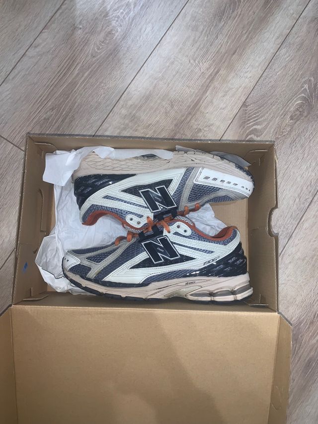 New balance 1906 r