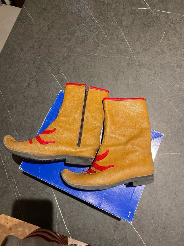 Botas festera cordonera