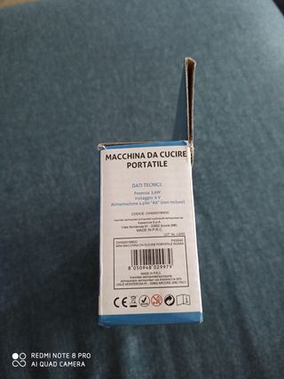 Macchina da cucire portatile