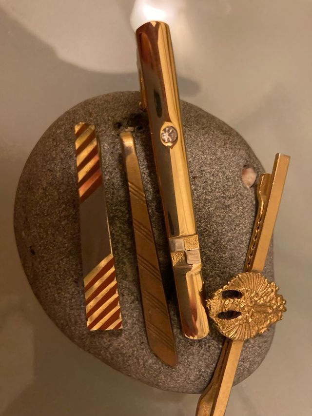 antiguas agujas de corbata