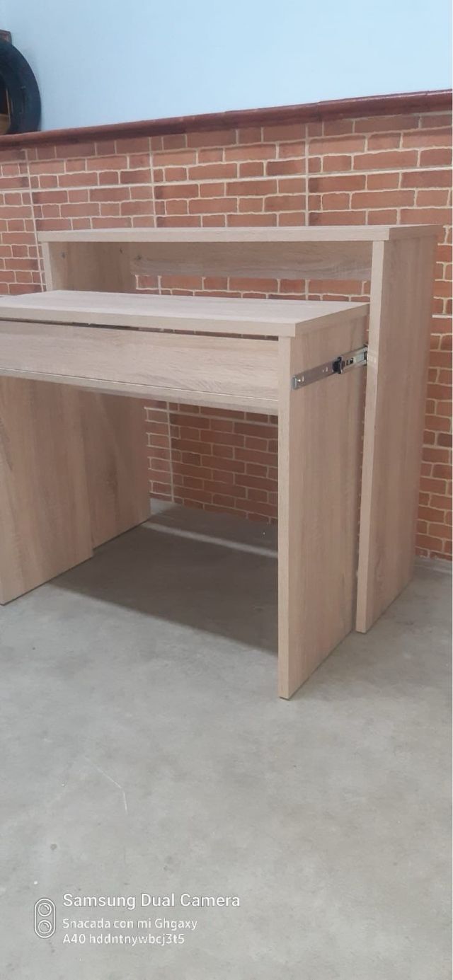 Mesa de entradita extensible