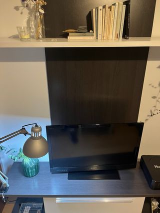 2Muebles de comedor y mueble de librería