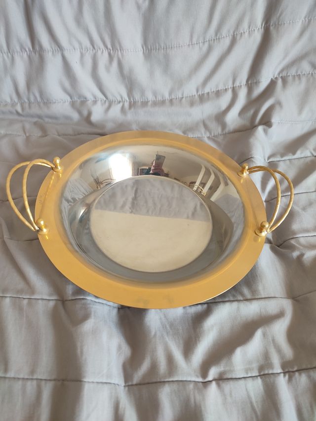 Vassoio tondo in acciaio 