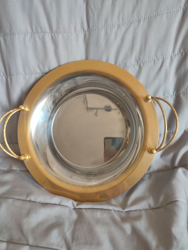 Vassoio tondo in acciaio 