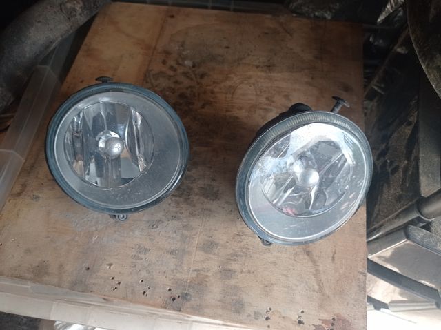 Antinieblas, Renault, dacia