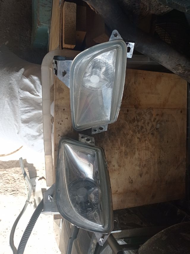 Antinieblas Citroen Xsara