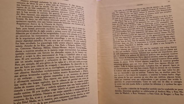Historia de La Arquitectura Española.