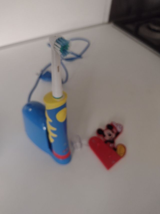 Spazzolino elettrico Braun Topolino