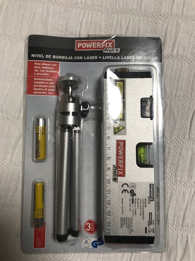 Nivel de burbuja con laser (a estrenar)