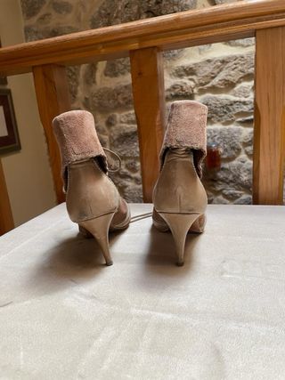 Botín tacón Zara