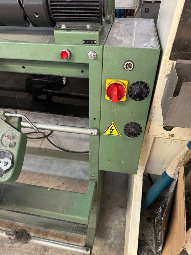 Maquina de enconar hilo