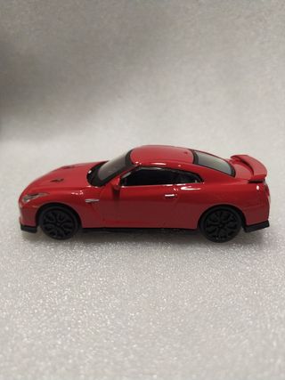 Nissan GT-R rojo 2017 escala 1/43 burago