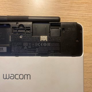 Tablet y Pen de Dibujo WACOM INTUOS