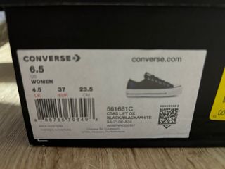 Zapatillas Converse negras con plataforma