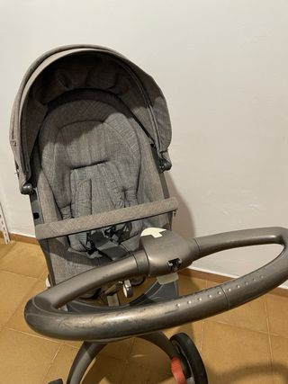 Silla de paseo + capazo Stokke Xplory