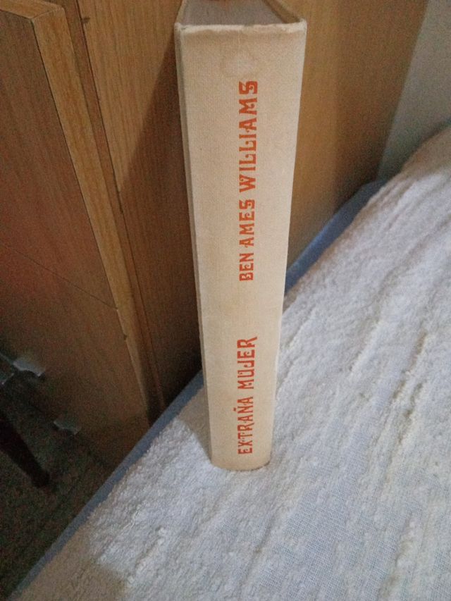 Libro Extraña Mujer - Ben Ames Williams.