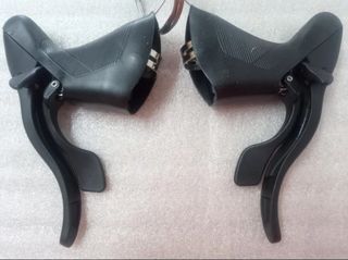 Manetas de carretera 2x8 velocidades 