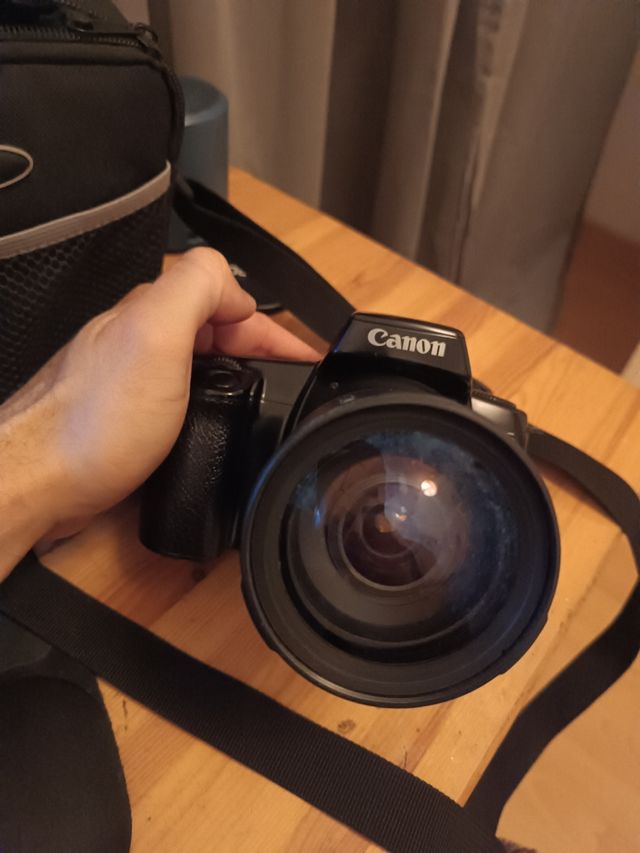 Canon EOS 1000F + Objetivo TAMRON 28-200