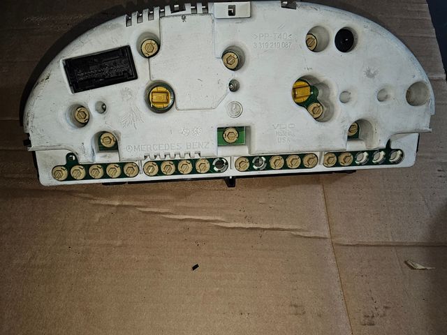 Marcador de mercedes ml w163