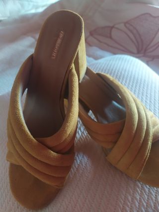 Sandalias