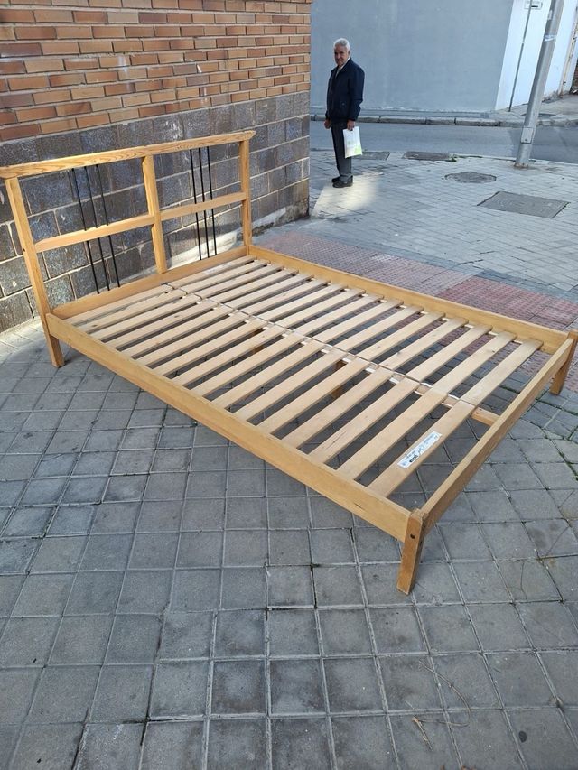 Cama 140 x 2 Mts TRANSPORTE INCLUIDO