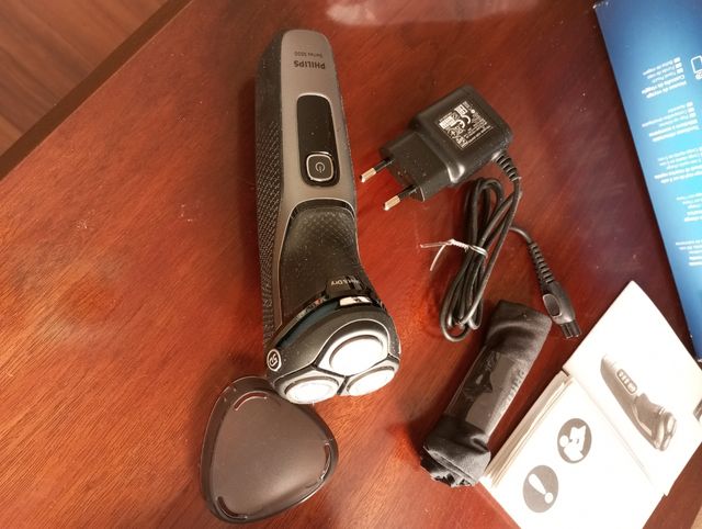 Maquinilla de afeitar recargable