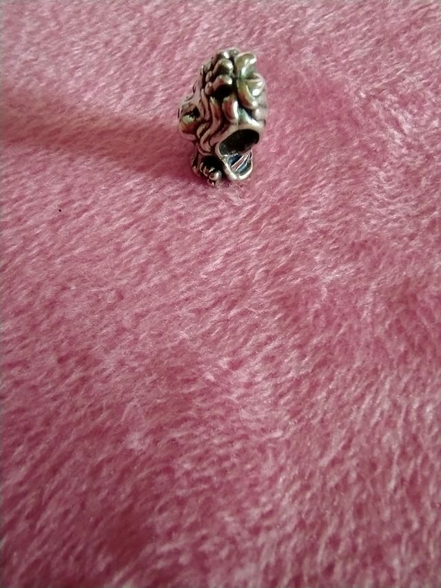 Charms S*m*l Pandora