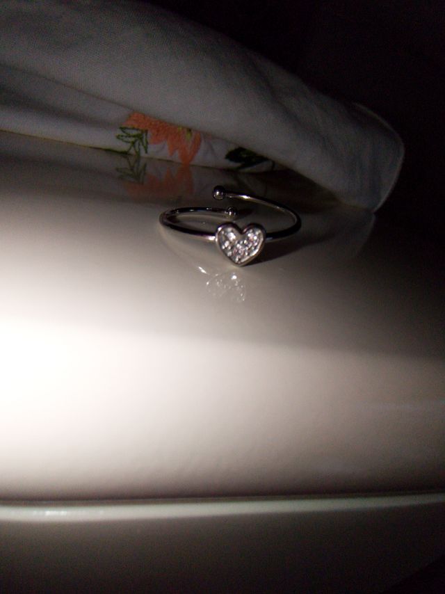 Anello cuore acciaio regolabile