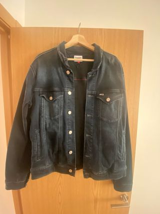 Cazadora vaquera Tommy Jeans