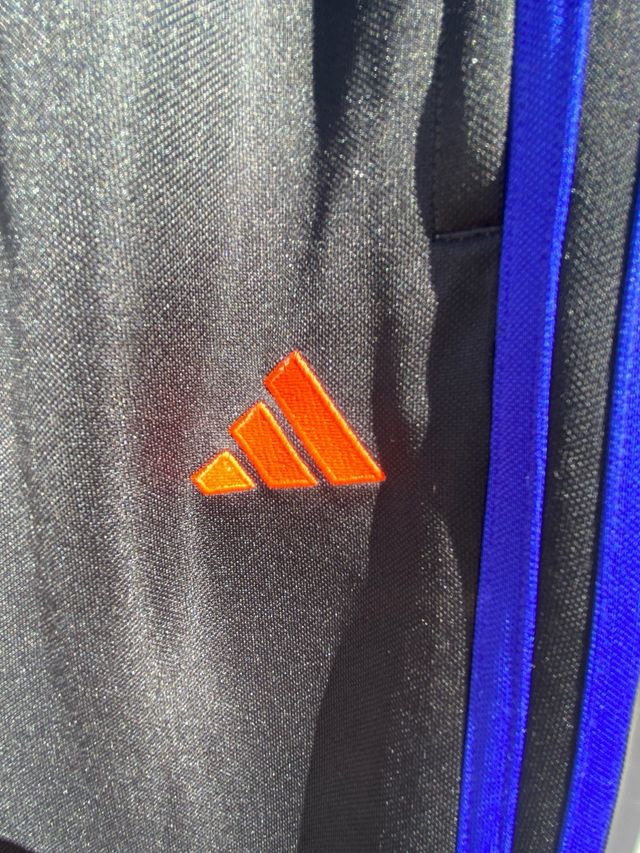 PANTALON LARGO FUTBOLERO NIÑO