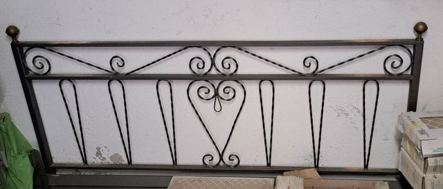 Letto matrimoniale in ferro