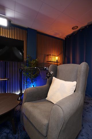 Alquiler Sala video podcast profesional en Huelva
