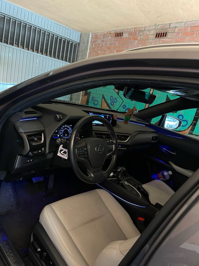 Instalacion de luces ambientales led coche