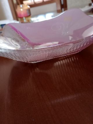 Centrotavola vetro rosa