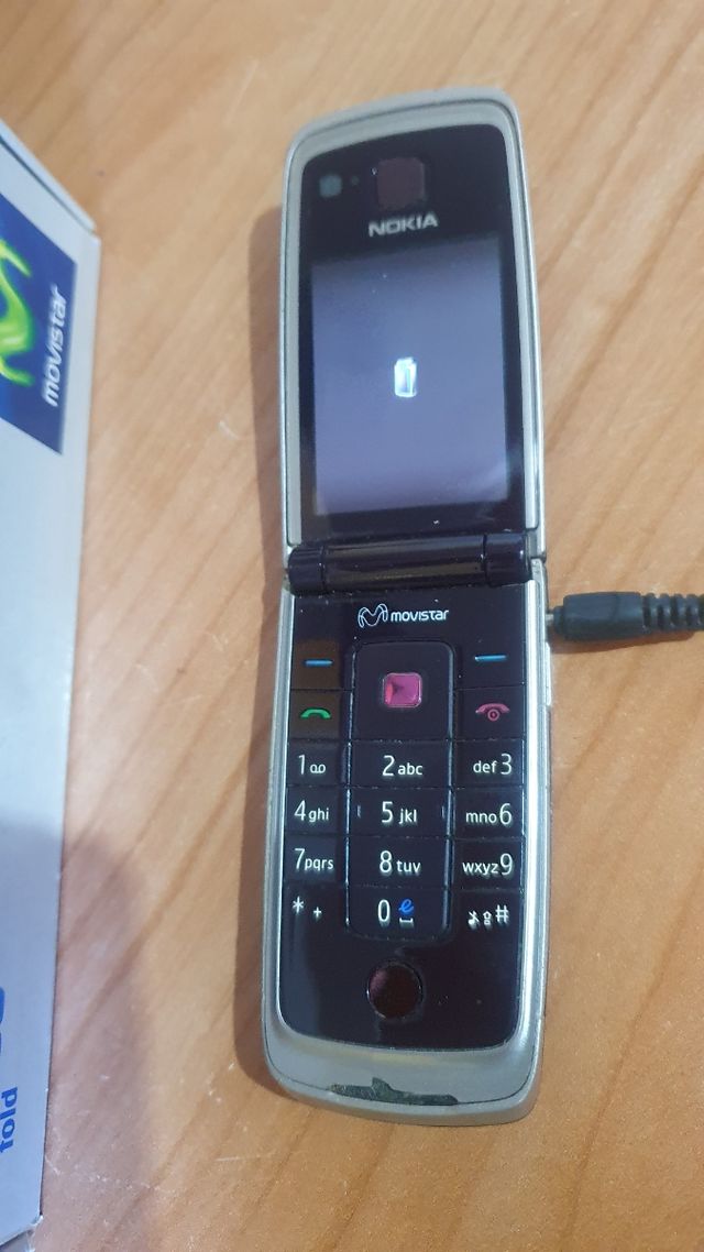 Teléfono nokia 6600 fold